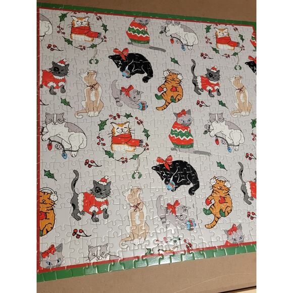 TOMS Holiday Cats Puzzle 500 Piece Kitty Lovers Kitties Christmas Kittens - Picture 5 of 8